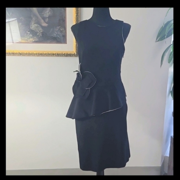 Anne Fontaine Peplum Dress - Picture 2 of 13